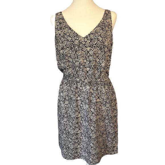 Ann Taylor Loft Black/ Cream Floral V-Neck Sleeveless Mini Dress Size 6 - Picture 1 of 5